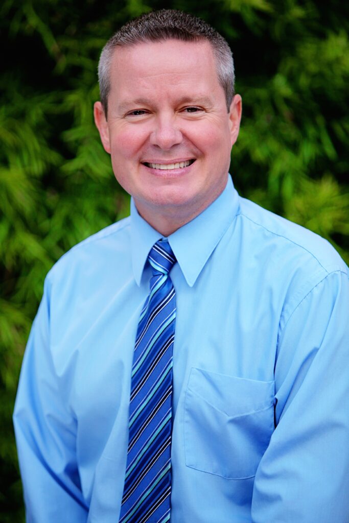 Trevor_Henderson